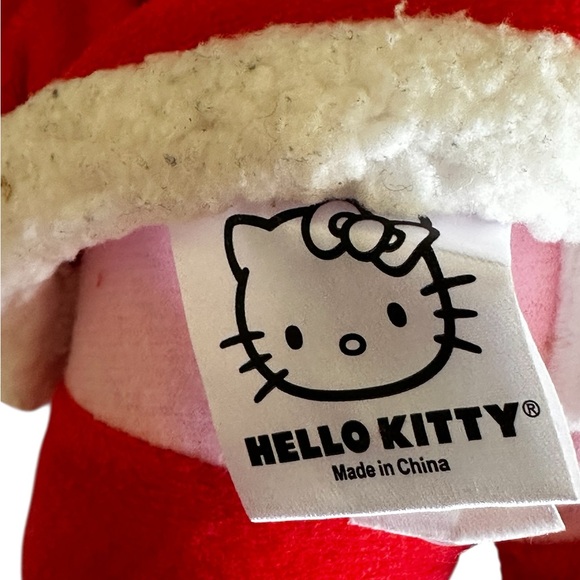 Hello Kitty Red and White Plush Christmas Santa - Picture 3 of 11